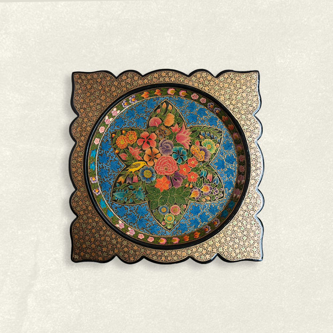 Scalloped Bloom Tray