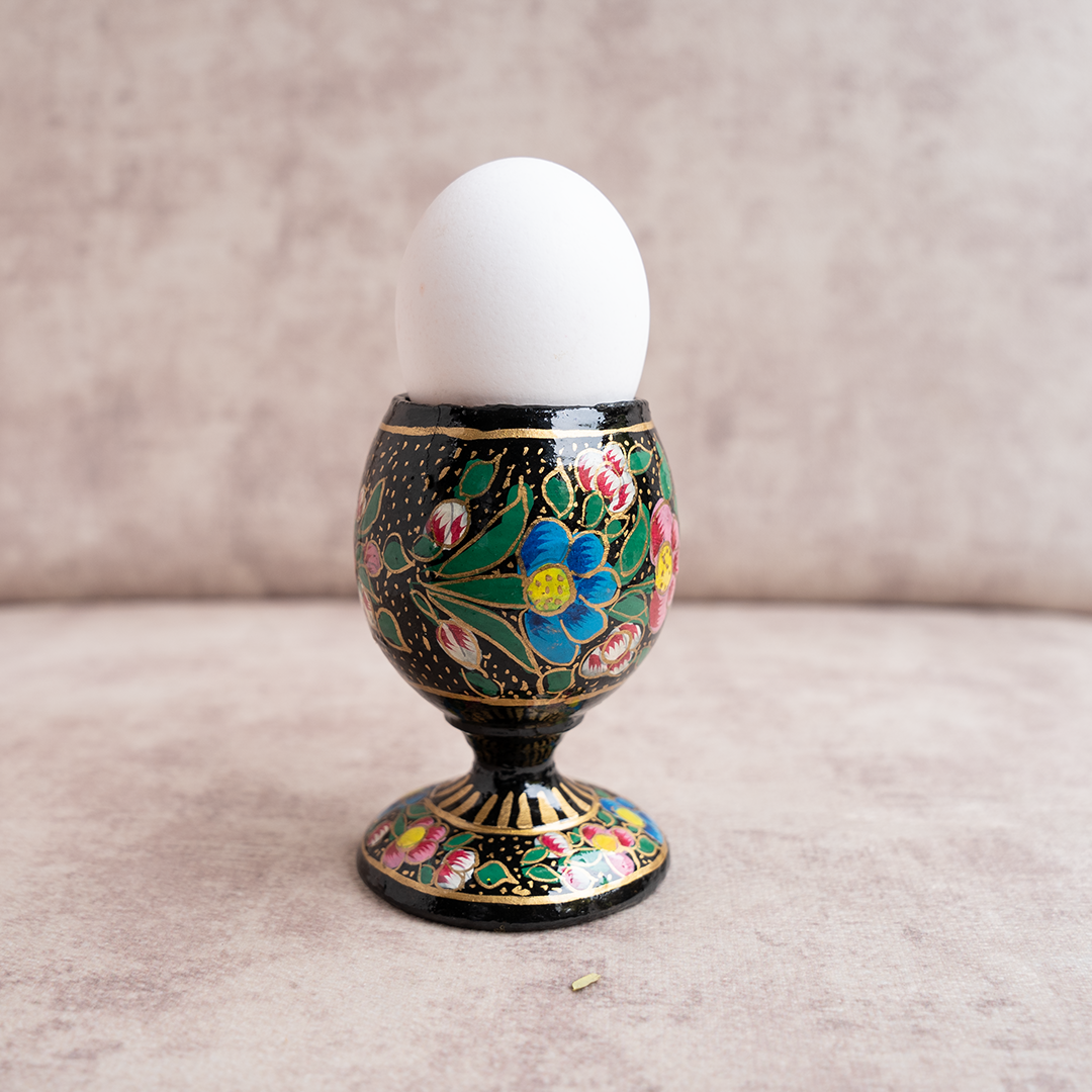 Porcelain Bloom Egg Cradle - Set of 5