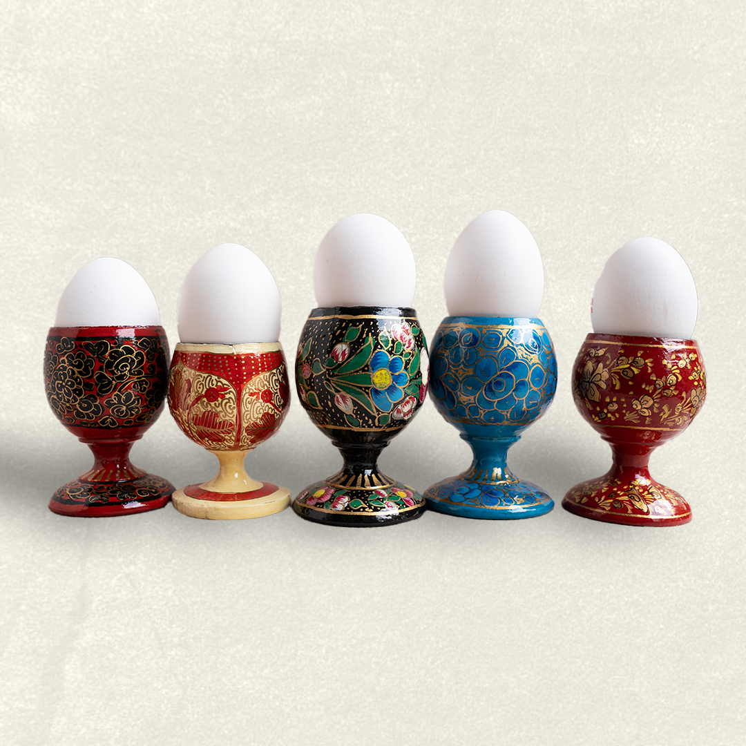 Porcelain Bloom Egg Cradle - Set of 5