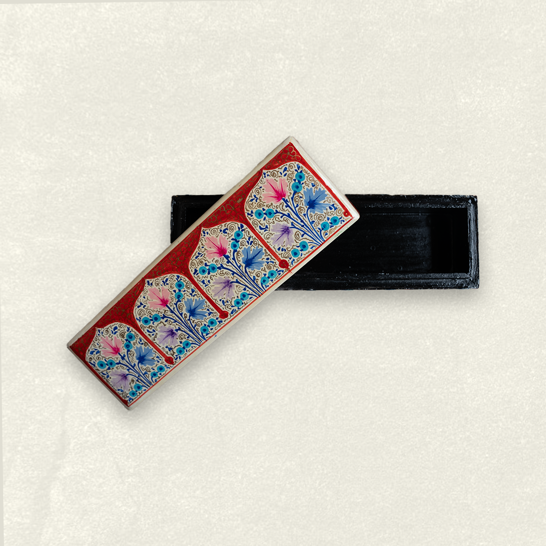 Miniature Motif Box