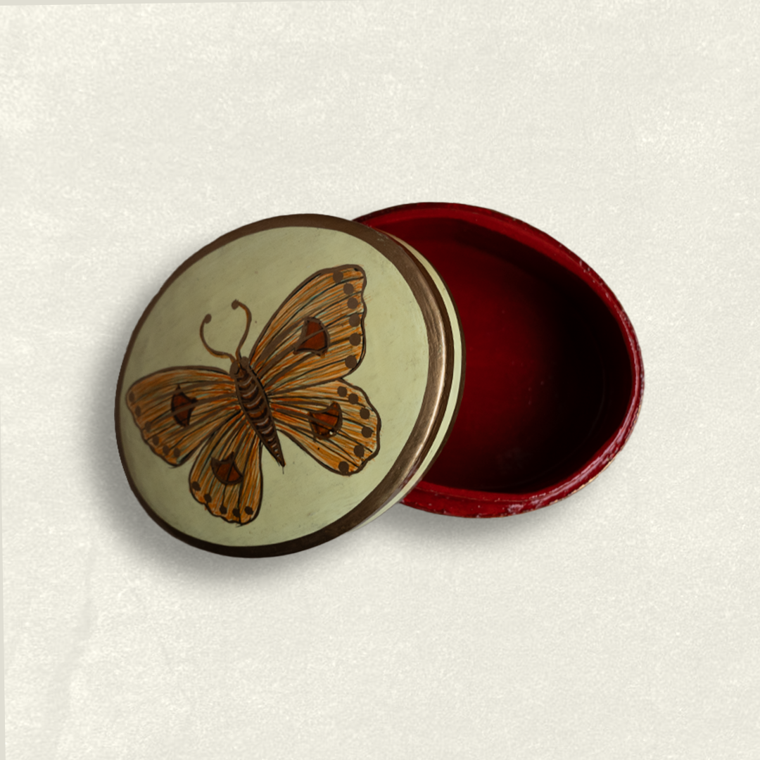 Flutterby Treasure Case